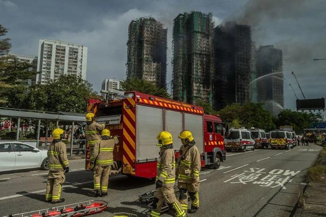 پلیس هنگ کنگ: ۱۴۴ مفقودیِ برج‌های سوخته، سالم هستند