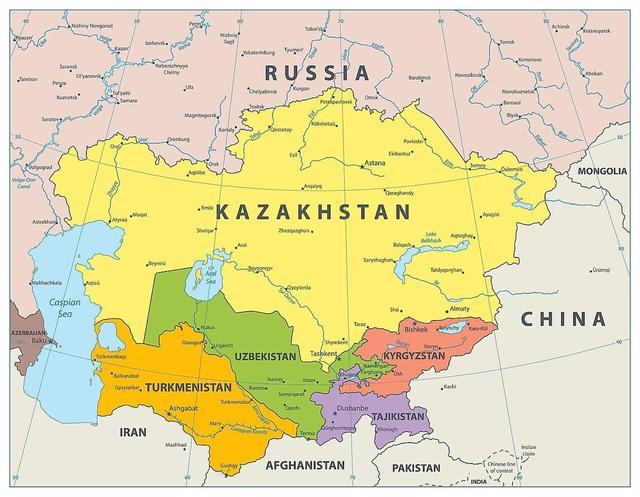 چرا ایران از شبکه‌ جدید اتصال‌پذیری آسیای مرکزی جا ماند؟ / تحریم‌ها ریسک استفاده از کریدورهای ایران را افزایش داد