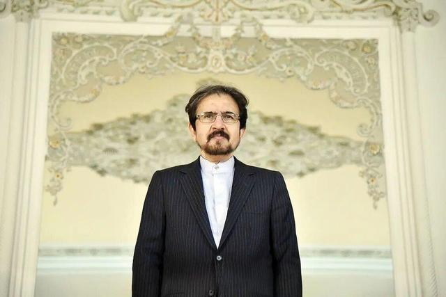 قاسمی: دیپلماسی، آخرین نوشدارو پس از هر جنگ و نزاع است/ باید به برخی گفت سکوت کنند تا بلکه به رستگاری برسیم! / چه کردیم که اروپا هم با ما دشمن شد؟