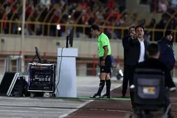 ببینید | حمله به ماشین داور بازی شمس‌آذر - پرسپولیس