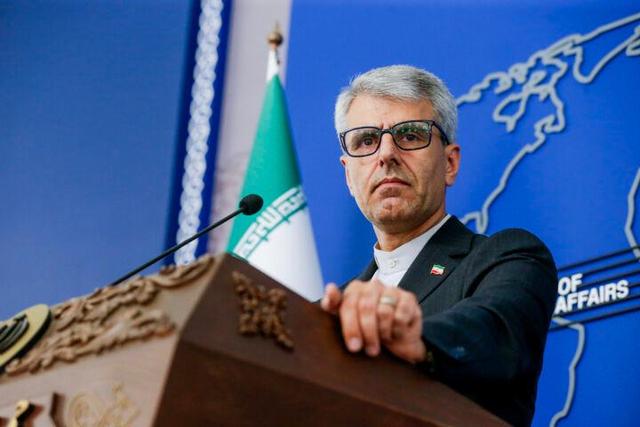 ایران اقدام آمریکا در اعلام بسته‌شدن حریم هوایی ونزوئلا را محکوم کرد