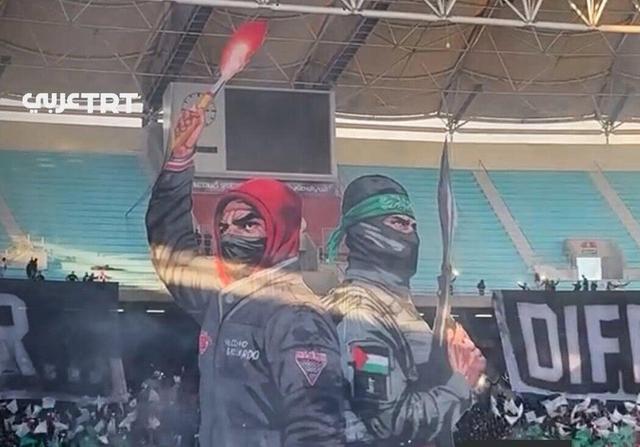 حمایت از مقاومت فلسطین در مسابقه فوتبال در تونس