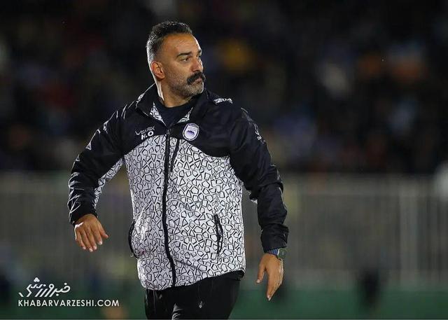 خشم شدیدالحن علیه فحاشی هواداران تراکتور: هر چه گفتید نثار خودتان!