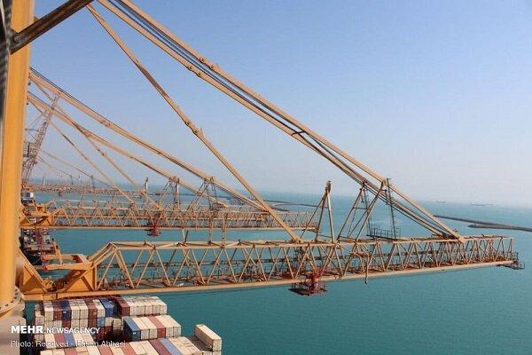 پایان عملیات لایروبی و تعمیق هفت پست از اسکله‌های بندر شهید رجایی