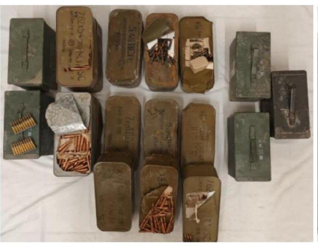 کشف محموله نیم تنی مهمات در ارتفاعات صعب‌العبور بانه