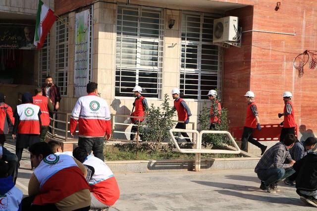 مانور ایمنی و زلزله در مدرسه امام علی کلاله