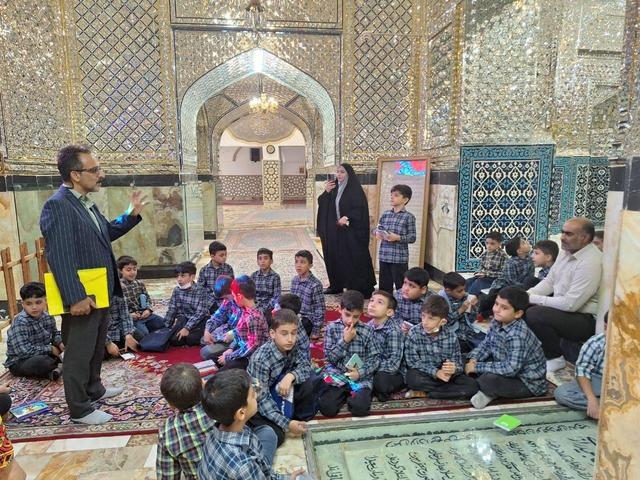 تور دانشآموزی آثار تاریخی پیشوا برگزار شد