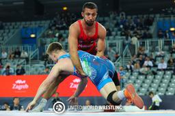 جدال مرد یخی در وزن ۷۷ کیلوگرم