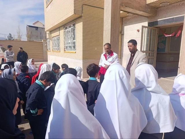 ۳۲۰ روستایی بخش فردوی قم تحت پوشش خدمات سلامت قرار گرفتند