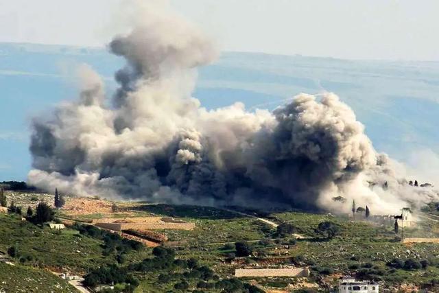 ادعای کانال عبری: اسرائیل به دولت لبنان اطلاع داده که اگر علیه حزب‌الله اقدامی نکند، حملات خود را گسترش خواهد داد/ در این پیام تأکید شده که تل‌آویو مناطقی را که پیش‌تر هدف نگرفته بود، مورد حمله قرار می‌دهد