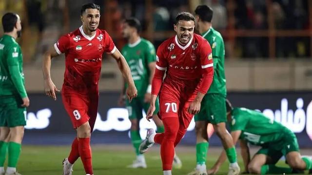 اورونوف با اوسمار ۳ برابر گلزنتر میشود