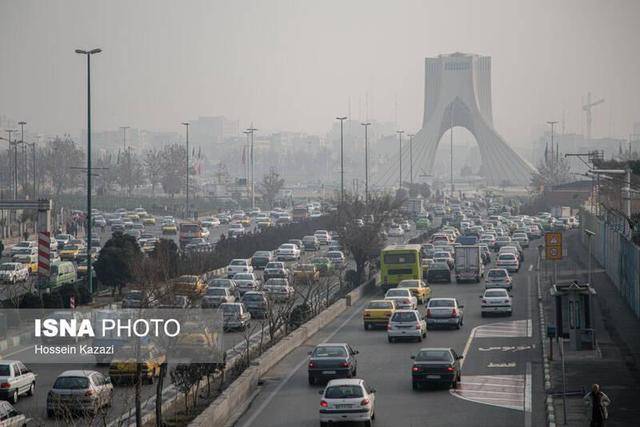 وضعیت قرمز هوای ۲۴ ایستگاه تهران