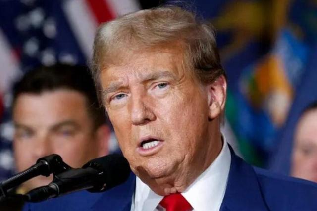 وال استریت ژورنال: ترامپ مادورو را تهدید کرده است