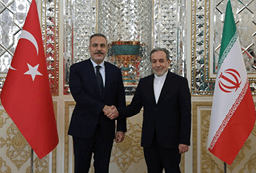 استقبال عراقچی از فیدان