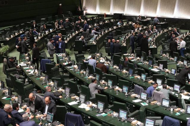 موافقت مجلس با دوفوریت لایحه ای در خصوص تنفیذ الزامات قانونی در بودجه سنواتی