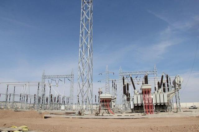 ۶ همت پروژه حیاتی برق در دزفول در دست اجرا است
