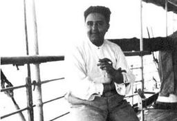 عکس/ نوههای احمدشاه قاجار در اروپا