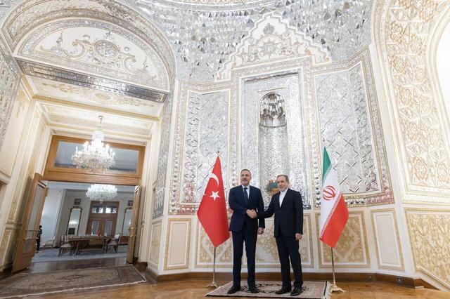 جمله جنجالی مقام ارشد ترکیه در تهران چه بود؟ | 13 محور ویژه گفت‌وگوی ایران و ترکیه