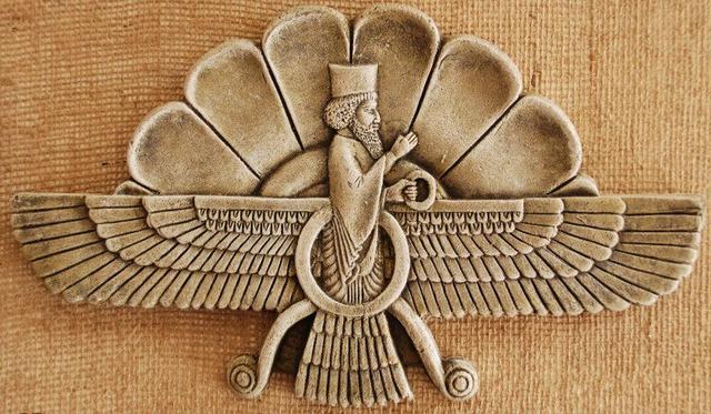 میخواهم زرتشتی باشم، چه اشکالی دارد؟