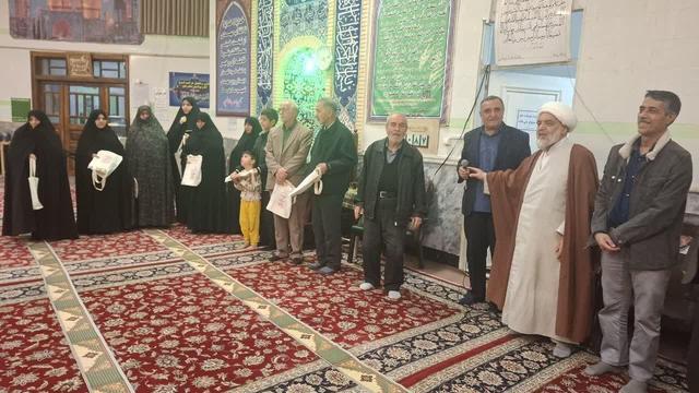 تجلیل از صاحبخانه‌های خوش‌انصاف در مسجد