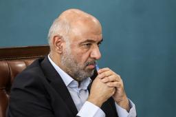 درآمد افزایش قیمت سوخت وارد سفره مردم می‌شود