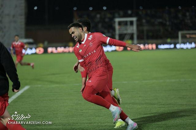 اورونوف پس از یک سال و ۹ ماه به دربی بازمی‌گردد