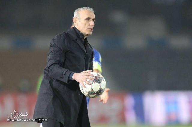 واکنش گل‌محمدی به اشتباه مرگبار نعمتی مقابل استقلال؛ فشار زیادی روی اوست/ این وضعیت دو تیم را می‌ترساند!