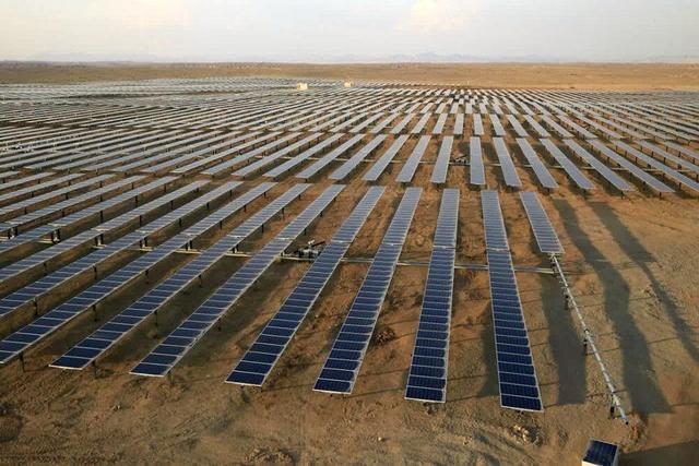 واگذاری هزار هکتار اراضی ملی بوشهر برای احداث نیروگاه خورشیدی