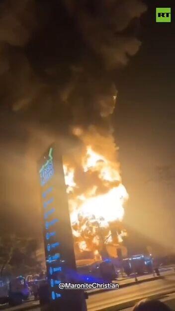 انفجار عظیم در سیدنی؛ پرتاب آوار تا ۱۰۰ متری و آسیب به آتشنشانان