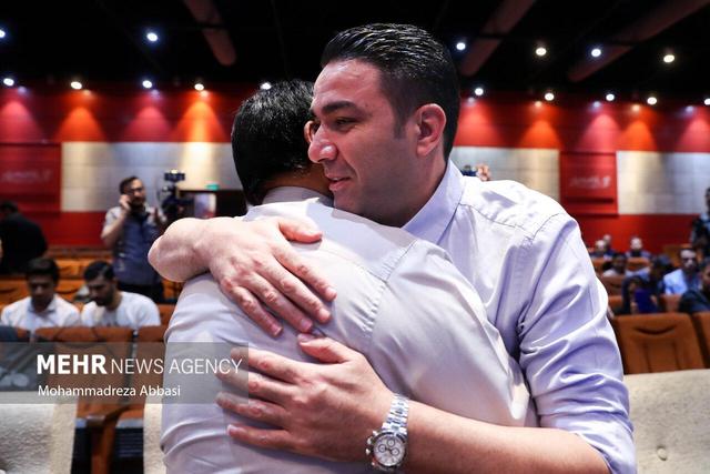 جواد نکونام از شکایت علیه سرمربی استقلال گذشت