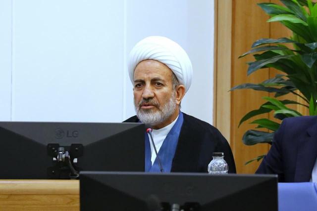 سیاوشی:بی‌توجهی به غرب اصفهان مهاجرت را ۲ برابر کرد