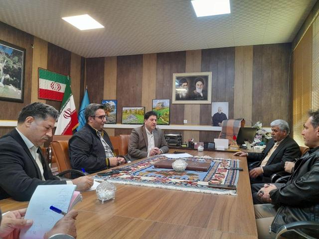 جلسه سامان‌دهی و نرخ‌گذاری تأسیسات گردشگری در ایلام برگزار شد