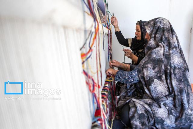 بافت ۷۰۰ مترمربع فرش در خراسان جنوبی برای اهدا به ستاد عتبات عالیات