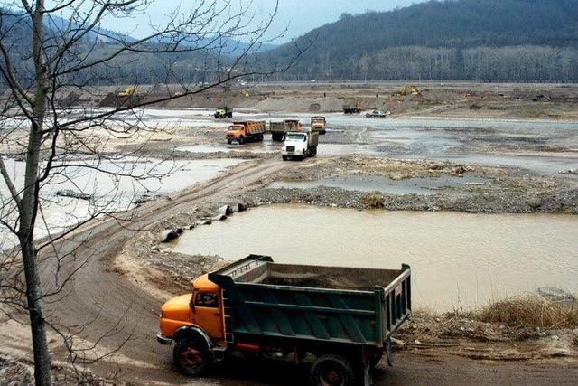 توقف برداشت غیر مجاز شن و ماسه در شاهین‌دژ