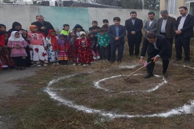 استاندار اردبیل: ۴۵۰ قطعه زمین برای ساخت مدرسه تعیین شد