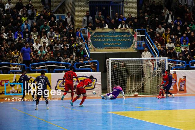 تیم مس سونگون در سیرجان زمینگیر شد؛ درگیری پس از سوت پایان