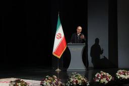 پزشکیان: برخی خانوادهها میخواهند فرزندشان با ثبتنام در مدارس خاص نخبه شوند، اما ...