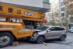 حادثه مرگبار برای راننده جرثقیل ۲۵ تنی در تهران