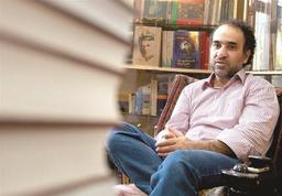 ببینید | نخستین تصاویر از صحنه حادثه سقوط رضا امیرخانی