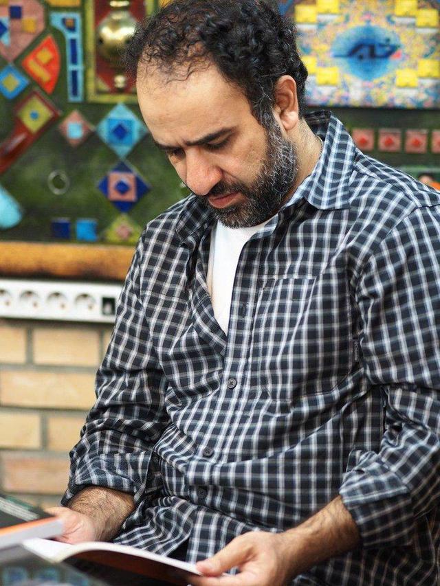 استوری بیمارستان کسری در مورد آخرین وضعیت رضا امیرخانی