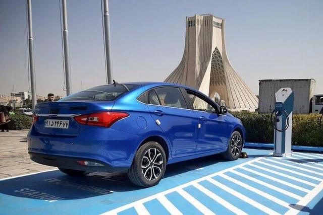 چرا خودروهای برقی در روزهای آلودگی هوا مجاز به تردد نیستند؟