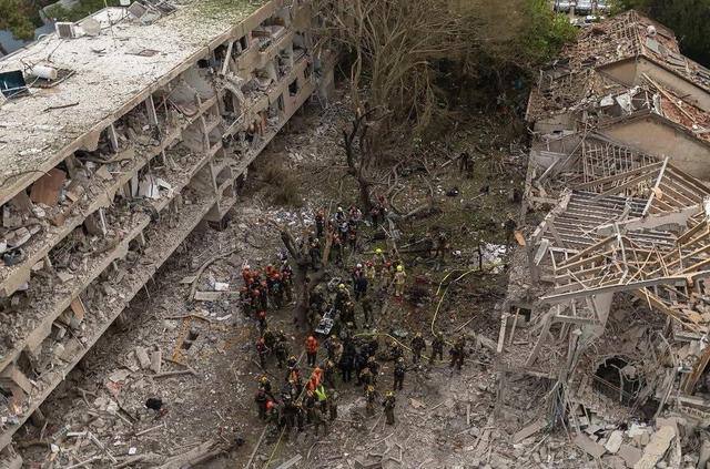 تل آویو در تعلیق!