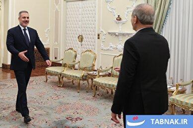 عکس: دیدار وزیر امور خارجه ترکیه با رئیس جمهور
