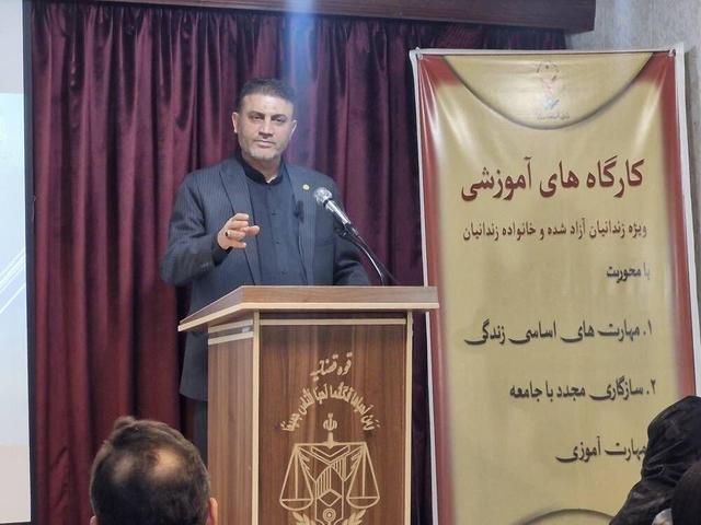 رنجبر: کارگاه‌های مهارت‌آموزی برای زندانیان آزادشده برگزار شد