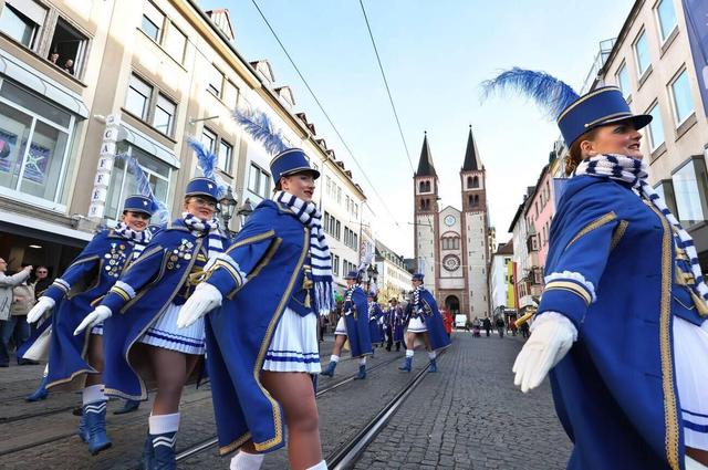 تصاویر| ماجرای کارناوال شورشیان خیابانی در آلمان چه بود؟