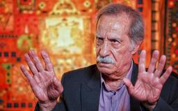 ببینید | خاطره سیاوش طهمورث از سیلی زدن به عباس جمشیدی‌فر