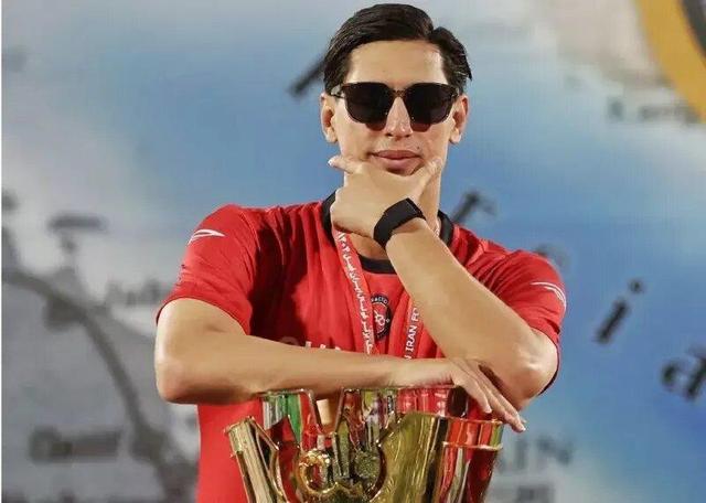 سونامی رکوردشکنی ۱۷۳ میلیونی تراکتور ! + عکس | چه کسی تراکتور را به غول اینستاگرام تبدیل کرد؟