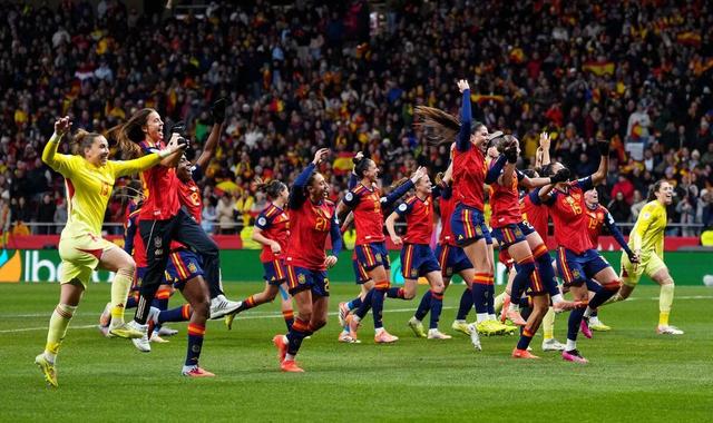 بریس قهرمانی بدون برنده توپ طلا/ اسپانیا مقتدرانه فاتح لیگ ملت‌ها شد