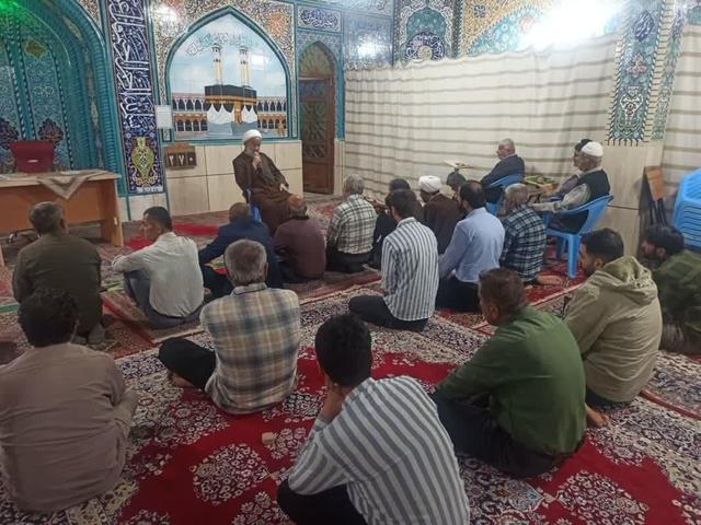 امام جمعه دشتستان: مساجد کانون پرورش معنویت و تقویت وحدت هستند