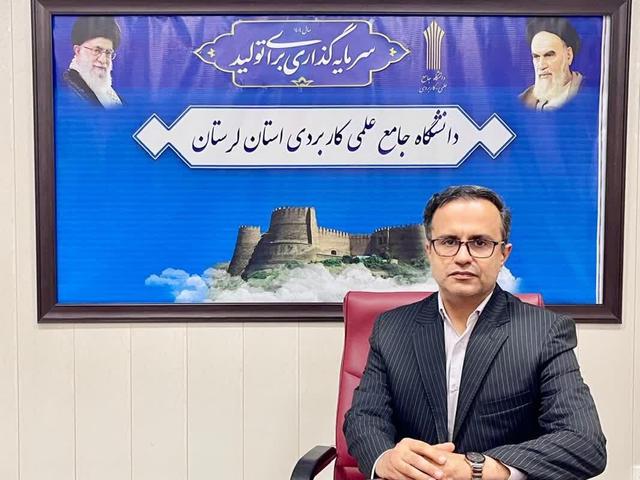 دیگر نمی‌توان به دولت برای اشتغال تکیه کرد؛ دانشجویان کارآفرین شوند